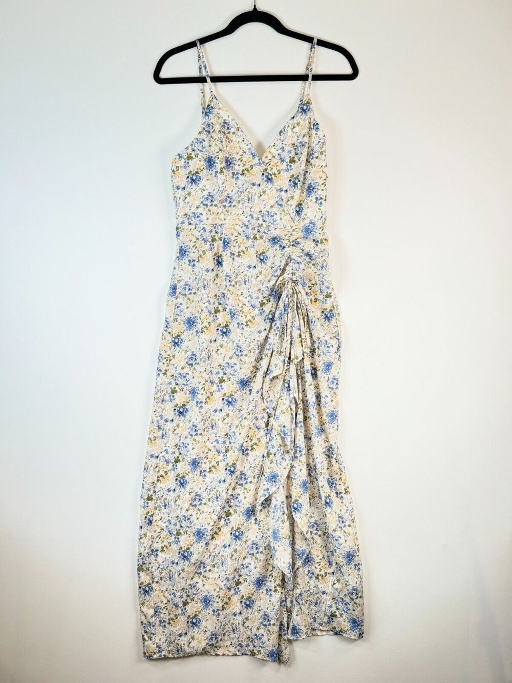 En Saison Women Dress Beige Allover Floral V Neck Ruched Maxi Boho Size Small